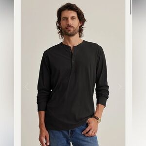 Velvet by Graham & Spencer Black Long-Sleeve Henley